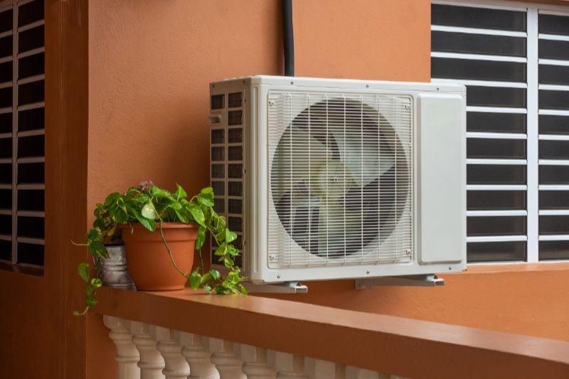 Air Conditioners Versus Heat Pumps - Heat Pump.